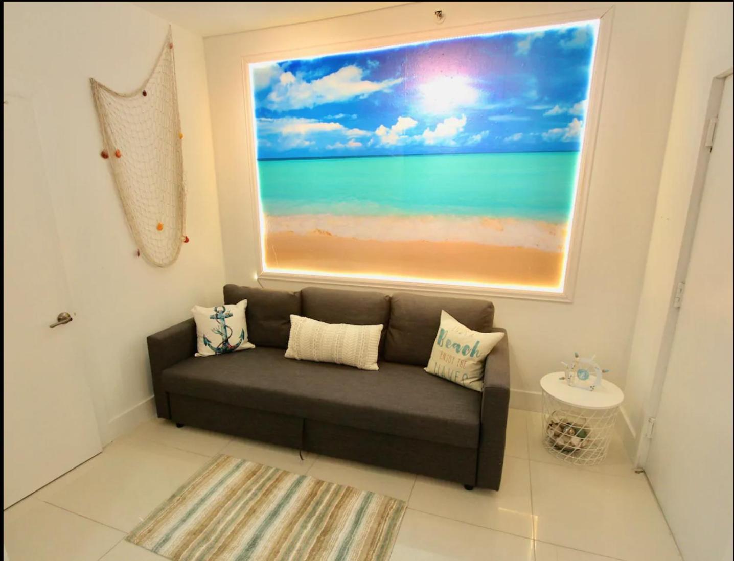 Modern Ocean Cave Steps From The Beach Share Save マイアミビーチ エクステリア 写真